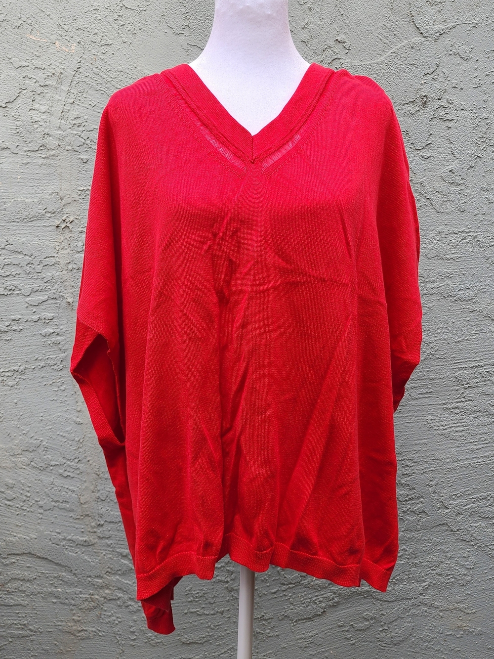 Women's Classic V-Neck Sweater in Red